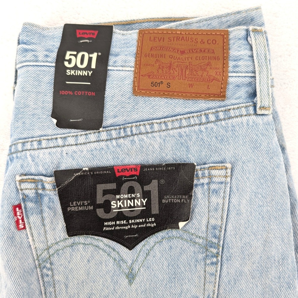 Levi's 501s Skinny Jeans High Rise Button Fly Light Wash W29 L28 NWT Denim - Picture 5 of 5